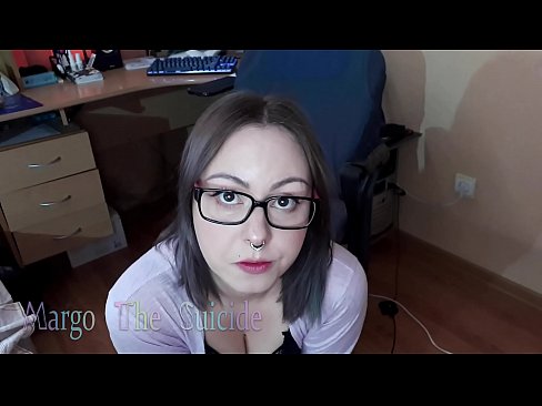 ❤️ Ang Sexy nga Babaye nga adunay Salamin Nagsuso sa Dildo sa Lalim sa Camera Sex video sa amon ❌